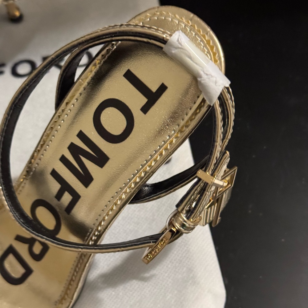 ⭐️NEW Tom ford Luxury inspiration
dust bag only - Picture 11 of 15